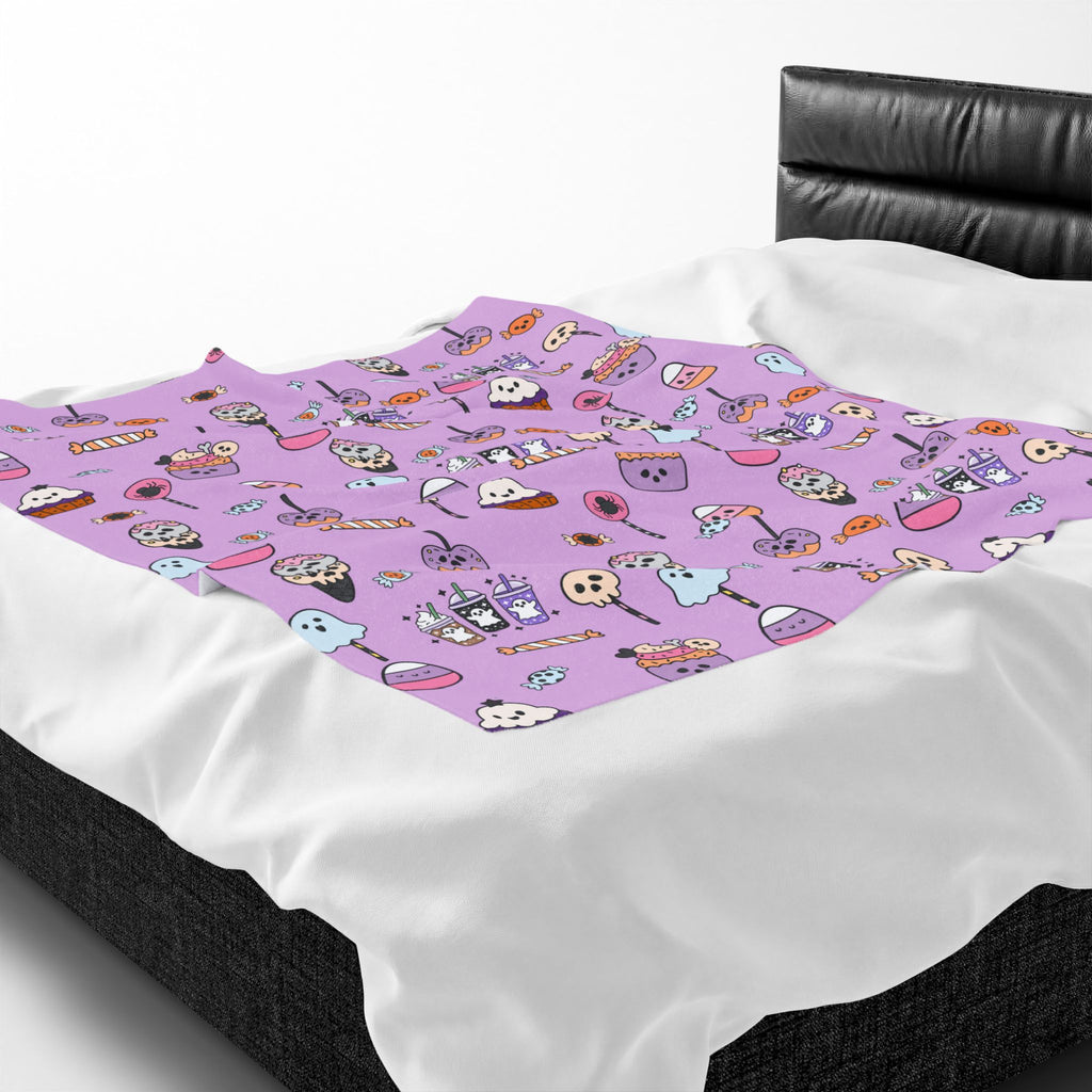 Cute Halloween Candy Pattern Velveteen Plush Blanket | Ghosts, Candy Corn, Cupcakes